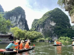 7-Day-Magnificent-trip-to-Vietnam-6