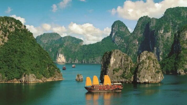 7-Day-a-Glance-at-Vietnam-Highlights-6