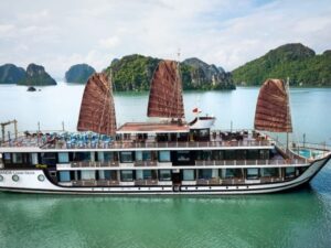 Amanda-Luxury-Cruise-2D1N