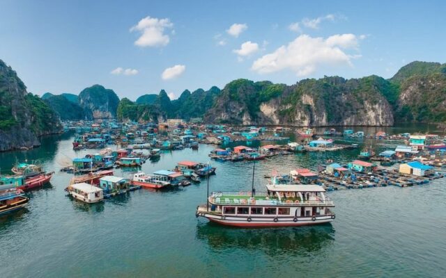 Amanda-Luxury-Cruise-Trip-Day-1