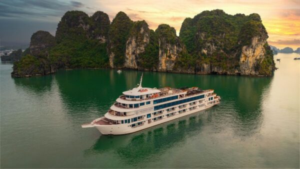 Ambassador-Cruise-One-Day-4