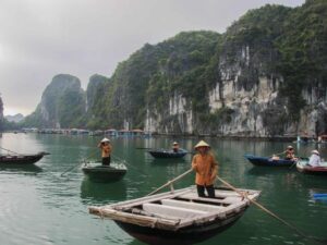 Bai-Tu-Long-Bay