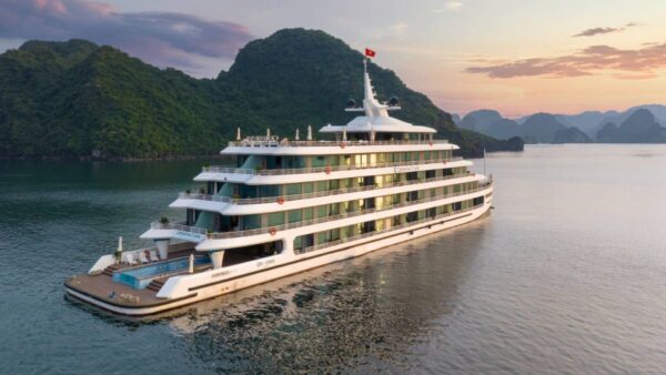 Catherine-Cruise-2D1N