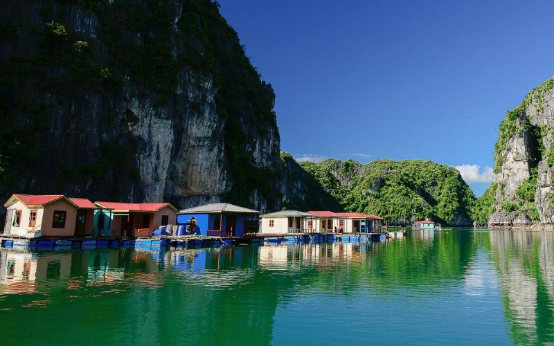 DAY-2-Halong-Bay-Ha-Noi