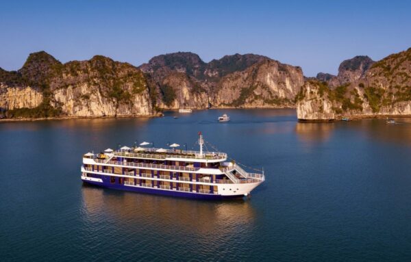 Dragon-Bay-Cruise-2D1N