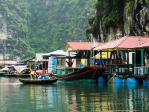 Halong-Bay