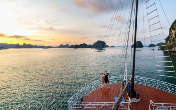 Halong-Bay-Hanoi