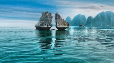 Halong-Bay-Lan-Ha-Bay