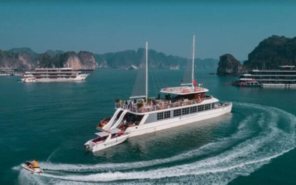 Halong-Catamaran-1-Day