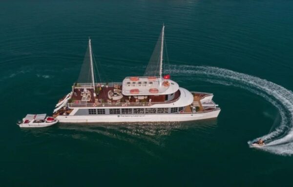 Halong-Catamaran-1-Day