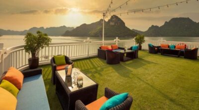Hanoi-Explore-Halong-Bay-Lan-Ha-Bay