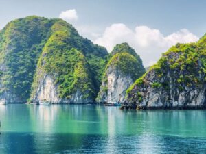 Hanoi-Halong-Bay