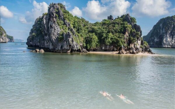 Hanoi-Lan-Ha-Bay