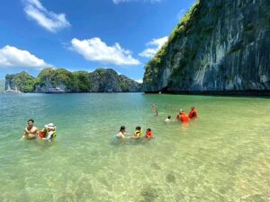 Hanoi-Lan-Ha-Bay