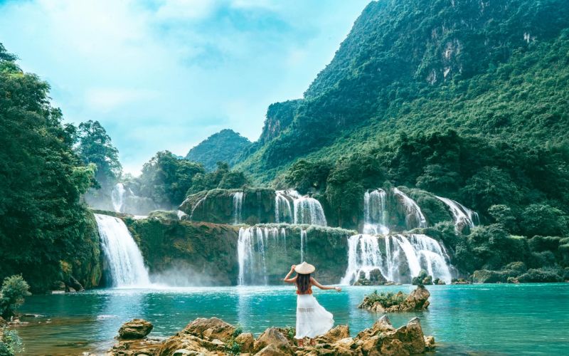 Hanoi-Quang-Uyen