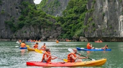 Lan-Ha-Bay-Halong-Bay-Hanoi