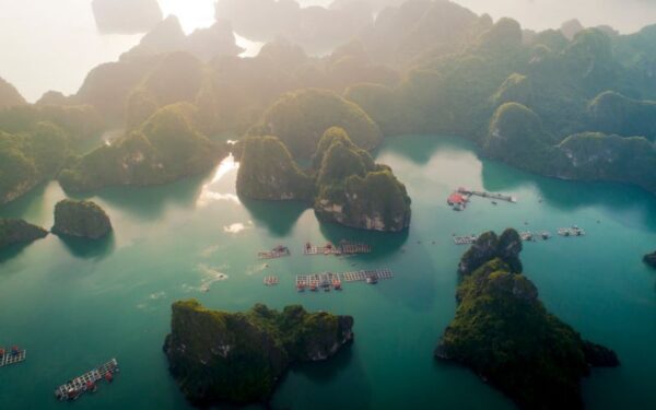 Lan-Ha-Bay-Hanoi