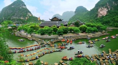 Impressed by the majestic beauty of Trang An Scenic Landscape Complex