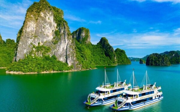 Queen-Cruise-1-Day-2