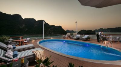 Lan-Ha-Bay-Tuan-Chau-Hanoi