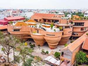 Bat-Trang-Cearmic-Village-Local-Experiens