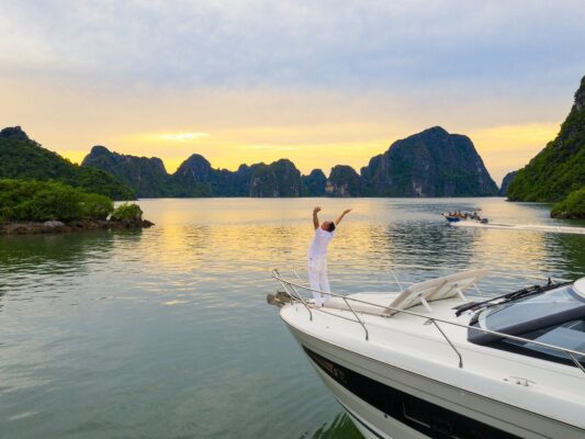 Halong bay full day private cruise - Private tour