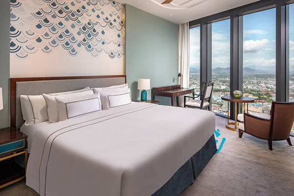 Melia Vinpearl Hue – Deluxe room
