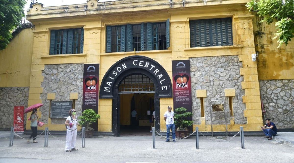 Hoa Lo Prison
