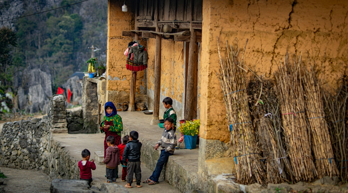 Lo Lo Chai Village