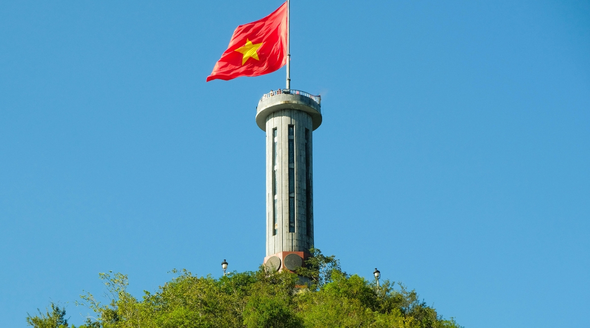 Lung Cu flagpole in Dragon moutain