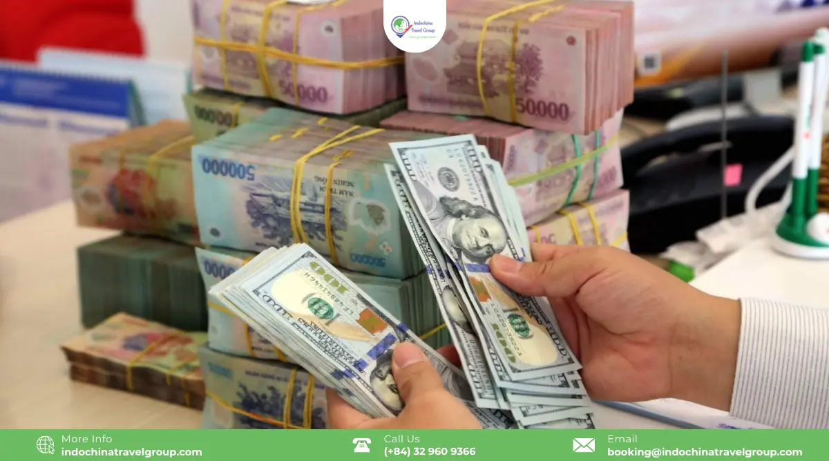 exchange money in vietnam