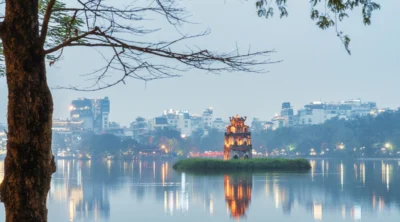 hoan kiem lake hanoi tour