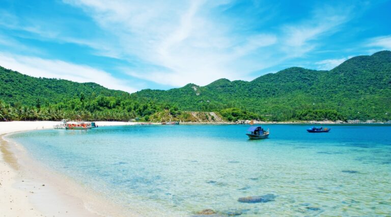 Cham Island