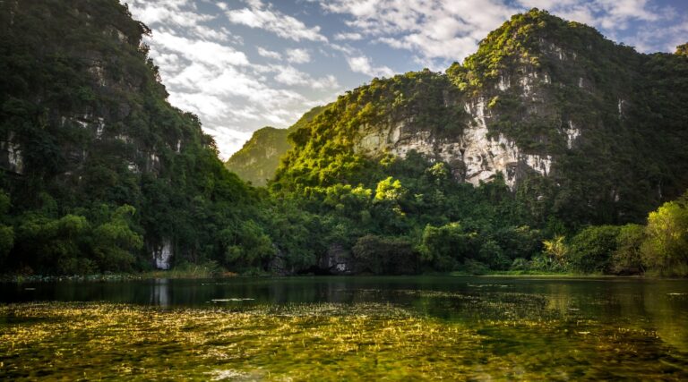 Tam Coc river and limestone karsts in Ninh Binh