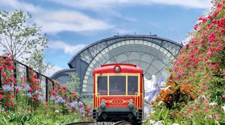 Muong Hoa landscape and mountain railway in Sapa